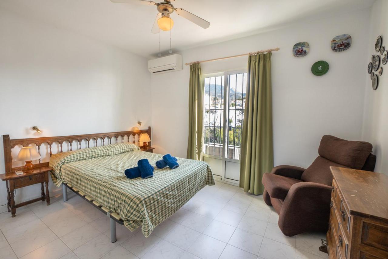 Hacienda 19 Menyber Apartment Nerja Exterior photo